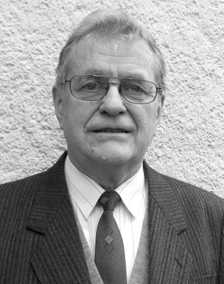 Portre foto - Szerkesztett - Keruleti Husegerem - 2013 - Tolna-Baranya - Mohai Zoltan 1.jpg Portre foto - Szerkesztett - Keruleti Husegerem - 2013 - Tolna-Baranya - Mohai Zoltan 1.jpg
